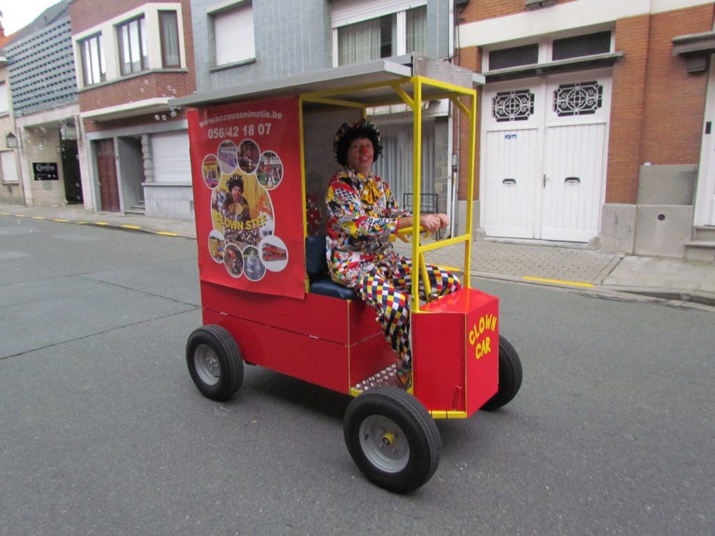 clowncar - voiture de clown