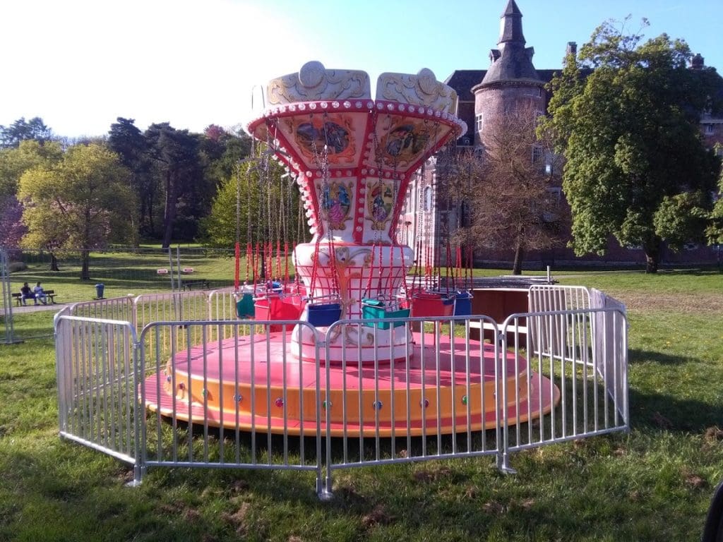 Zwiermolen - Chaises volantes